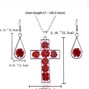 Natural Real Dried Flower Drop Glass Pendant